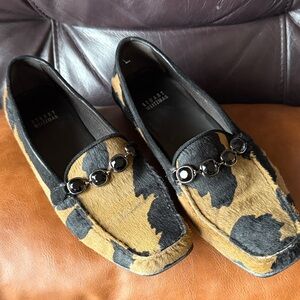 Stuart Weitzman Black and Brown Haircalf Chain-Trim Slip-On Loafers